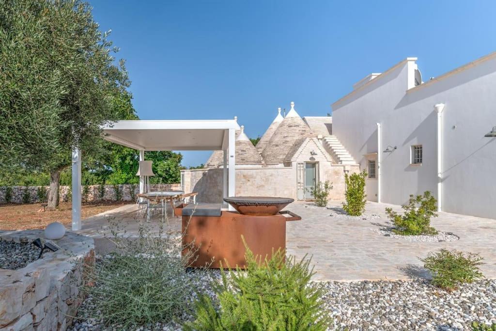 Trullo Under The Apulian Sky By Raro Villas マルティナ・フランカ エクステリア 写真