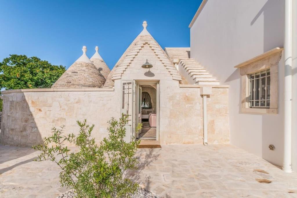 Trullo Under The Apulian Sky By Raro Villas マルティナ・フランカ エクステリア 写真