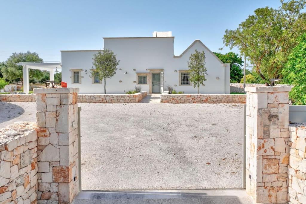 Trullo Under The Apulian Sky By Raro Villas マルティナ・フランカ エクステリア 写真